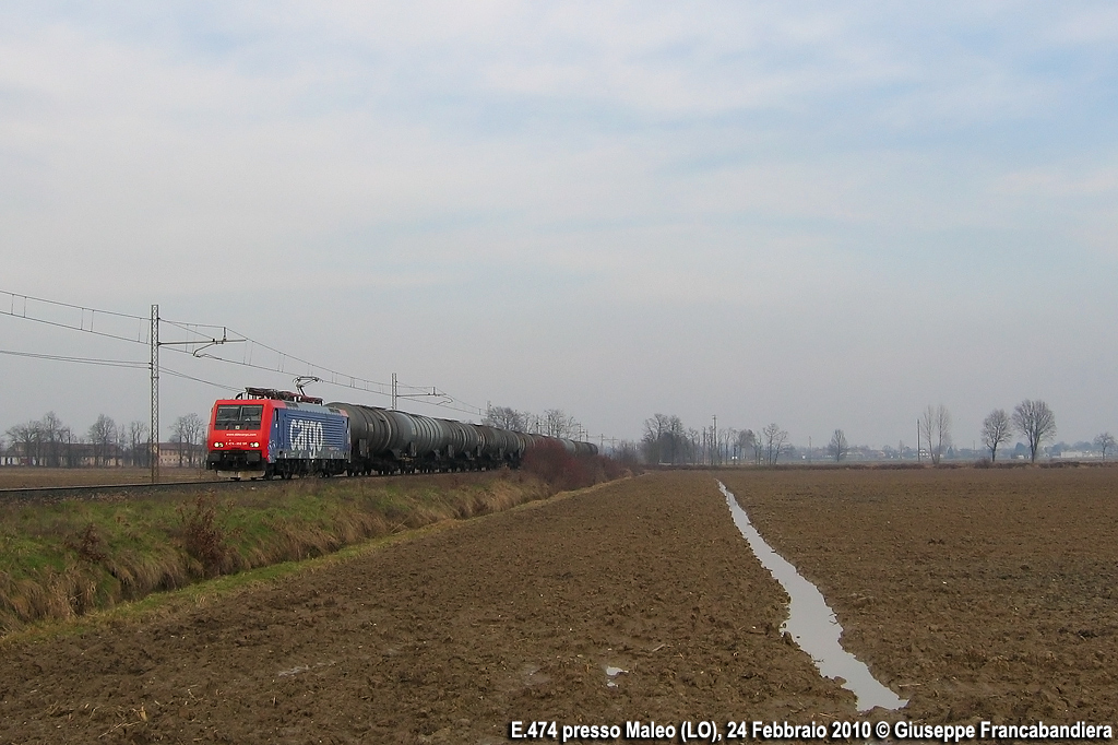 Treno Merci SBB Cargo con Locomotiva Elettrica E.474 Foto Giuseppe Francabandiera