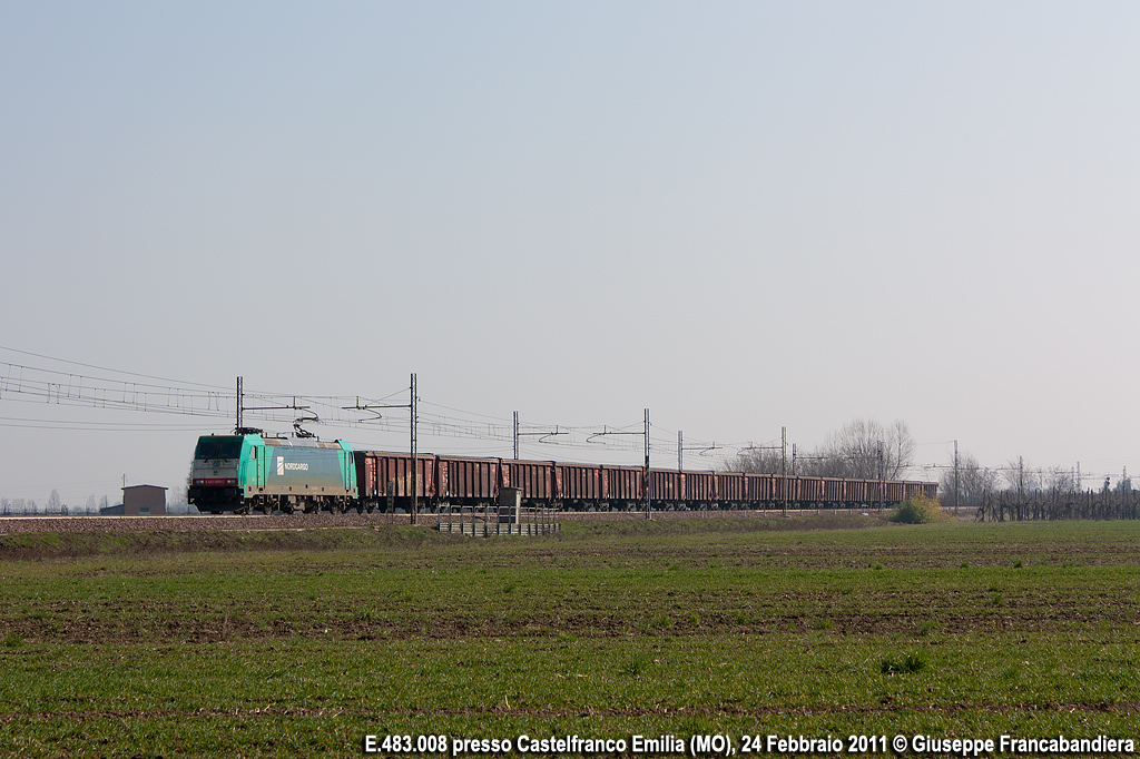 Treno Merci NordCargo NC con Locomotiva Elettrica E.483.008 Foto Giuseppe Francabandiera