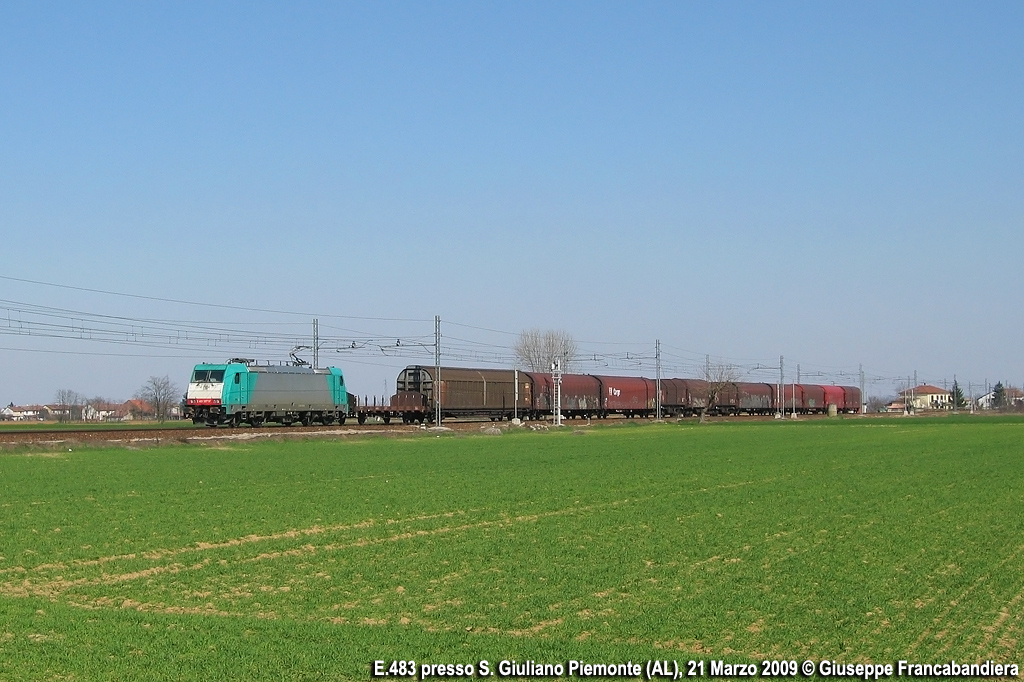 Treno Merci con Locomotiva Elettrica E483 Foto Giuseppe Francabandiera